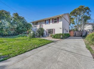 430 Santa Barbara Dr, Rohnert Park, CA 94928