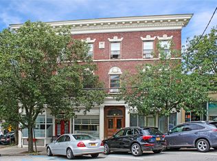 49 Main St APT 2SW, Irvington, NY 10533