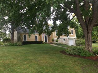 910 Charles St, Columbus, WI 53925