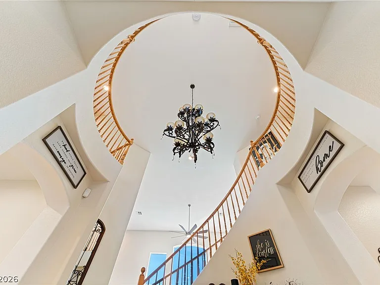 8929 Glenistar Gate Ave — Photo 11