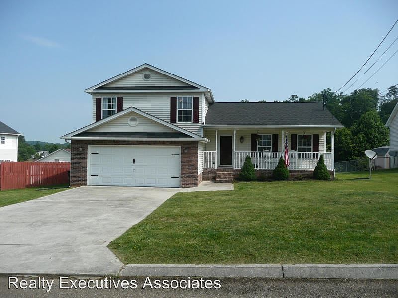 1st image of 5821 Barbados Ln
