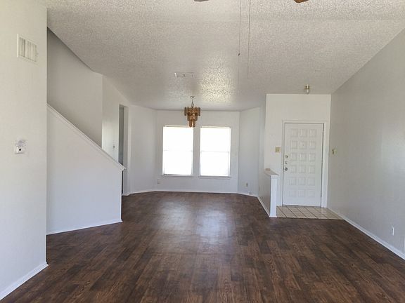 5th image of 5767 Country Sun Dr