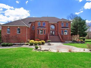 515 Imbrie Pl, Morganville, NJ 07751