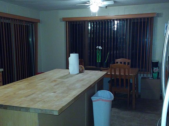 4th image of 592 Westbrook Ave