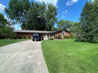 4126 Caudell Dr, Bellbrook, OH 45305