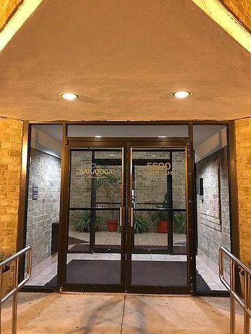 1st image of 5600 Astor Ln APT 304
