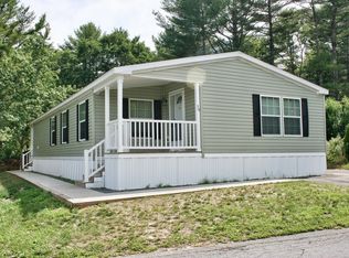 19 Williams St, Carver, MA 02330