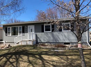 12 S Greenwood St, Aberdeen city, SD 57401