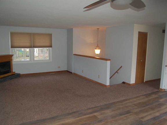 5th image of 625 Dartmouth Ln