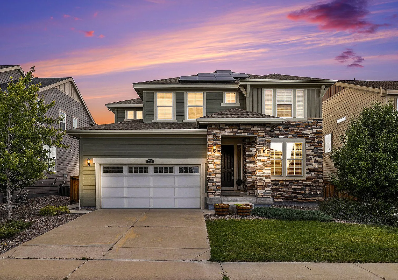 6 Month Lease! Beautiful Home In Castle Pines — Photo 3