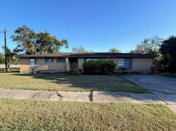 9403 Huntington Dr, Corpus Christi, TX 78410