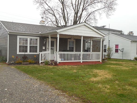 2nd image of 124 Buerger St