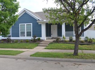 1413 Augusta Dr, Savannah, TX 76227