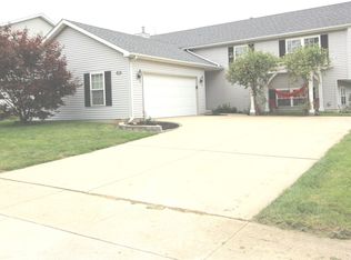 1410 N Linden St, Normal, IL 61761