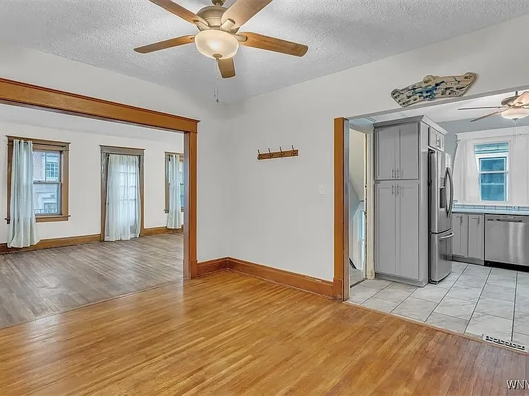 131 Tacoma Ave — Photo 4