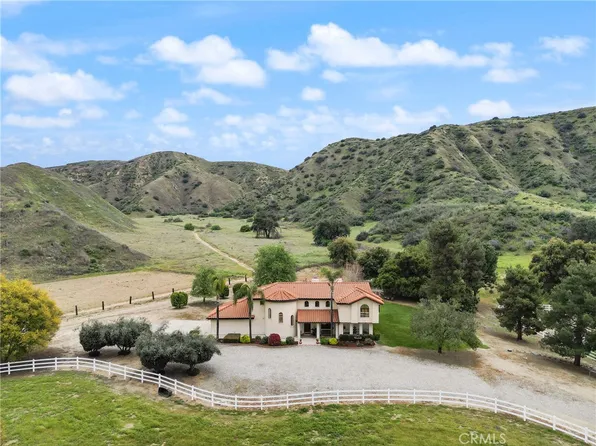 30471 Oak Grove Dr, Redlands, CA 92373