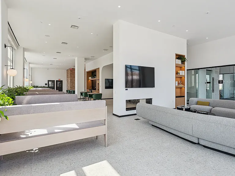 500 Degraw St #417 — Photo 18