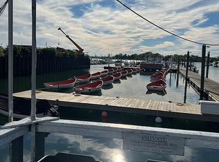 551-553 City Island Ave, Bronx, NY 10464