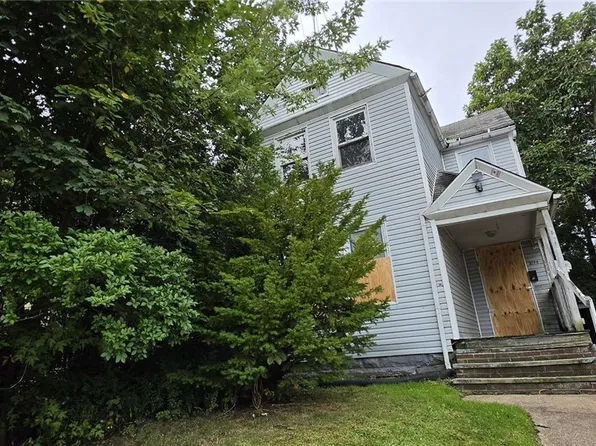 3248 W 90th St, Cleveland, OH 44102