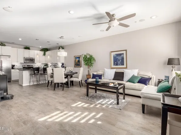 2821 S SKYLINE Drive #176, Mesa, AZ 85212