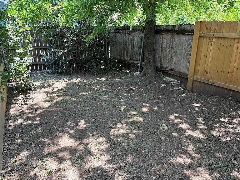 2607 Howellwood Way #A — Photo 20