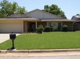 6100 Walnut Ln, Oklahoma City, OK 73132