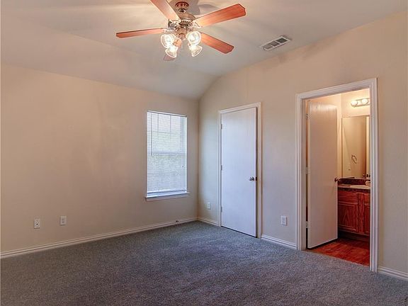3rd image of 1824 Bagby Ave #A