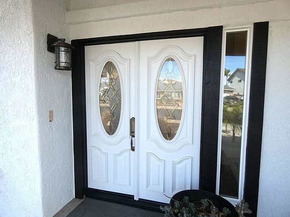 2nd image of 632 Amber Ln