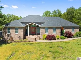 75 Rich Rd, Clay, KY 42404