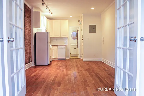 Rented by Urban Real Estate Inc | media 6