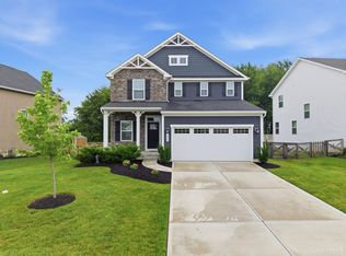 1220 Millstream Dr, Amelia, OH 45102