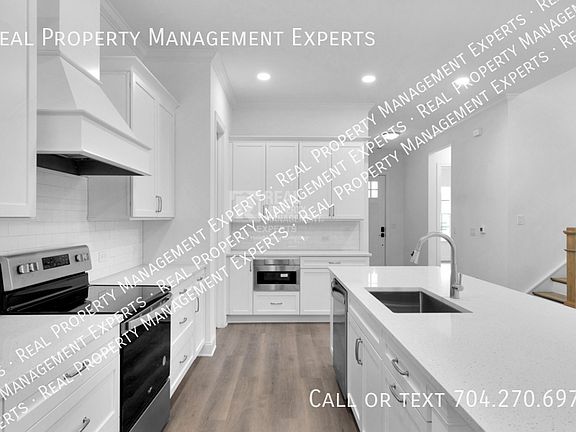 4th image of 4643 Kobus Ct