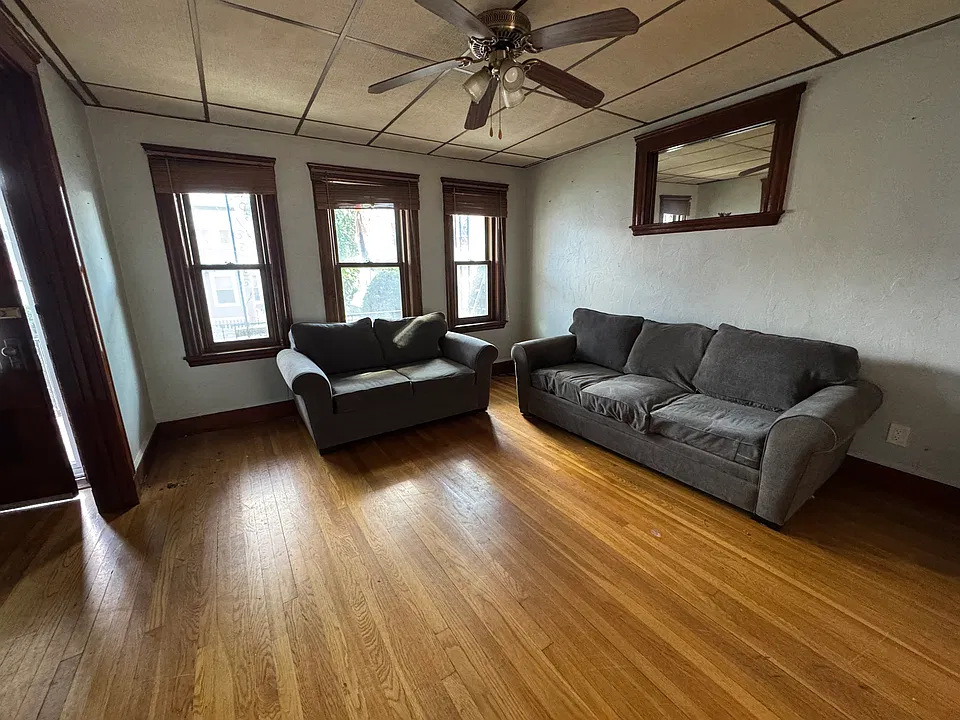 44 Eliot St #44