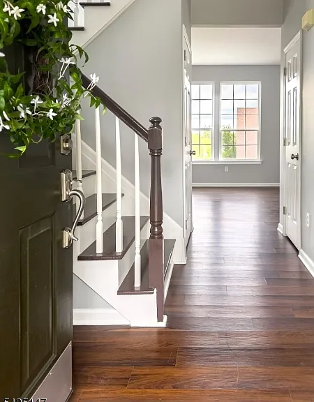 227 Winding Hill Dr — Photo 2