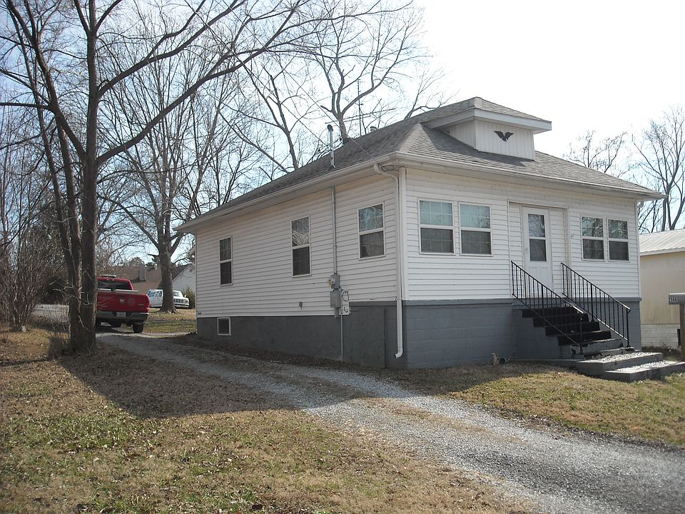 1st image of 2506 Carnahan St