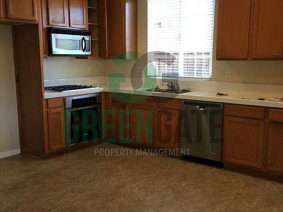 5th image of 2923 Rapid Brook Ct