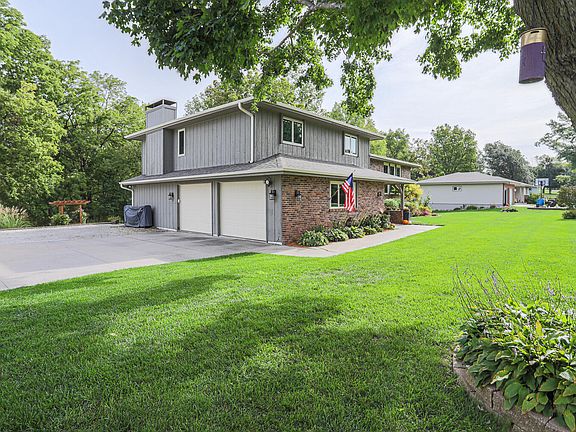 3rd image of 21836 Vineyard Hills Dr