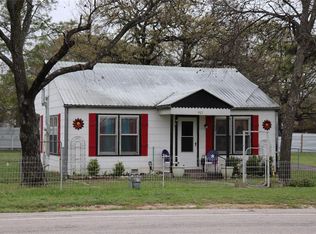 903 N Kent St, Gorman, TX 76454