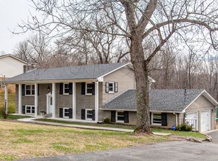 9116 Hi View Ln, Louisville, KY
