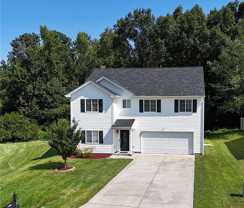 1st image of 1015 Cayley Ct