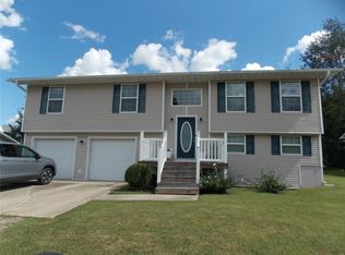 238 Rocky Ridge Ln, Poplar Bluff, MO 63901