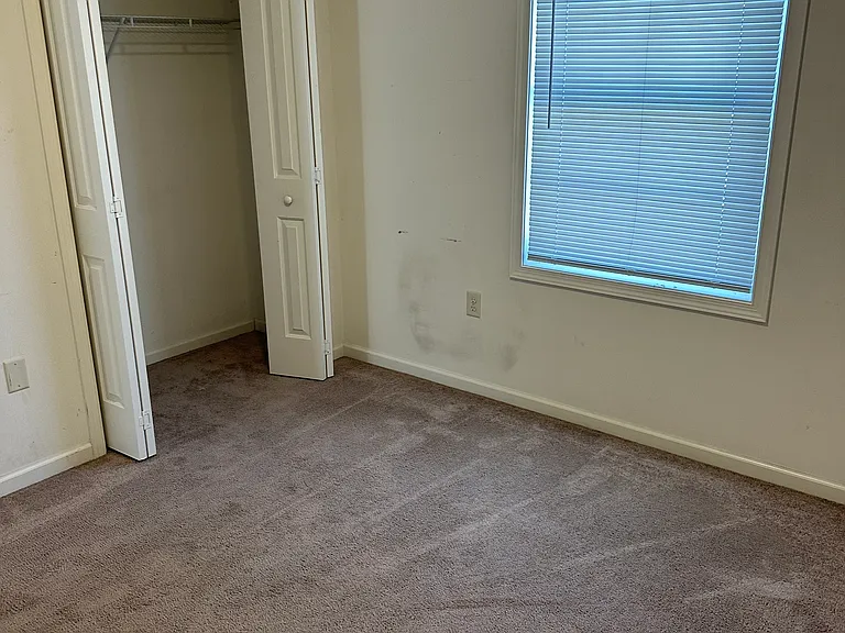 110 Nolan Dr — Photo 9