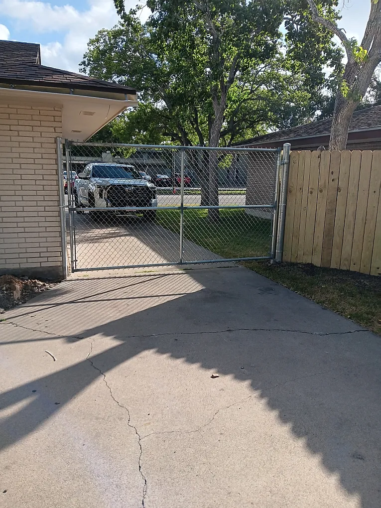 3 bed, 1367 sqft, $1,795 — Photo 1