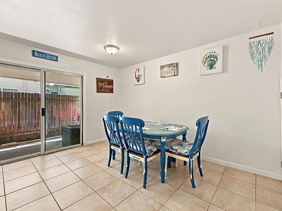 2nd image of 10889 Coloma Rd Unit 3