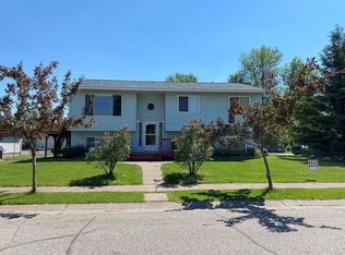 6016 Polk St, Duluth, MN 55807