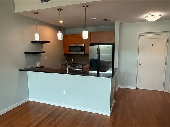 2nd image of 400 4th St S #305