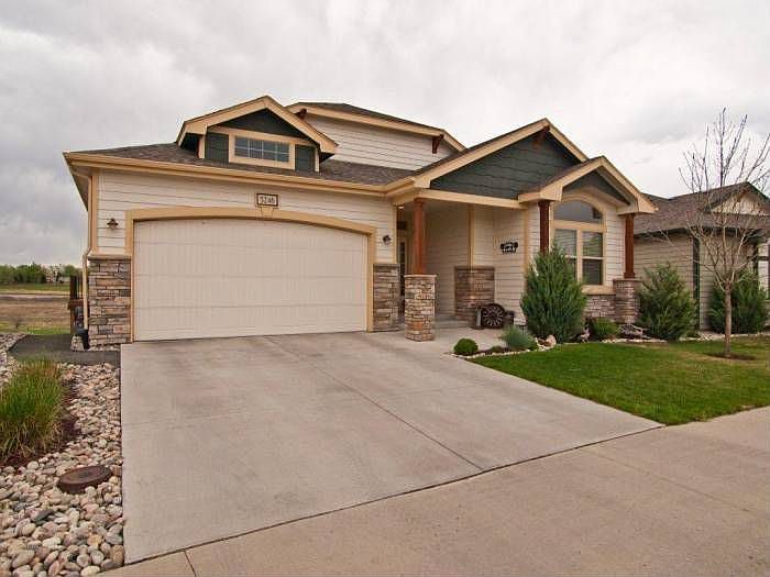 5246 Coral Burst Cir