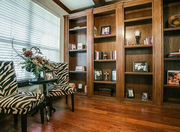 5th image of 6963 Seabreeze Dr