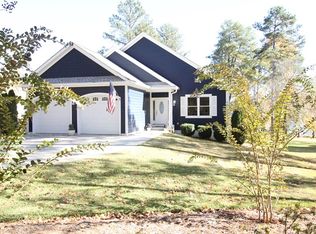 101 Waterford Dr, Ninety Six, SC 29666