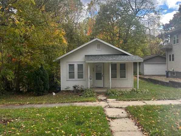 808 Clay St, Niles, MI 49120